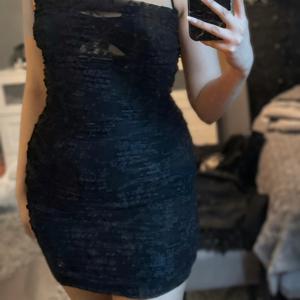 Forever 21 Mini Elegant Black Lace Dress
